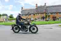 Vintage-motorcycle-club;eventdigitalimages;no-limits-trackdays;peter-wileman-photography;vintage-motocycles;vmcc-banbury-run-photographs